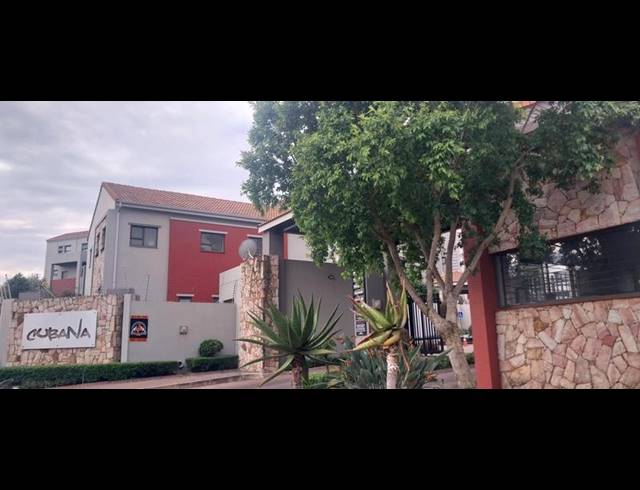 2 BEDROOM PROPERTY TO RENT IN SUNNINGHILL